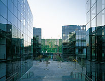 三里屯VILLAGE<br />SANLITUN VILLAGE１