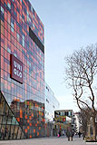 三里屯VILLAGE北区　オポジットハウス<br />SANLITUN VILLAGE，NORTH SITE，THE OPPOSITE HOUSE<br />三里屯VILLAGE南区　サウスコーナー<br />SANLITUN VILLAGE，SOUTH SITE，SOUTH CORNER２