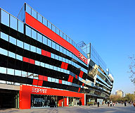 三里屯VILLAGE北区　ノース<br />SANLITUN VILLAGE，NORTH SITE，NORTH BUILDING<br />三里屯VILLAGE南区　The Wave<br />SANLITUN VILLAGE，SOUTH SITE，THE WAVE２